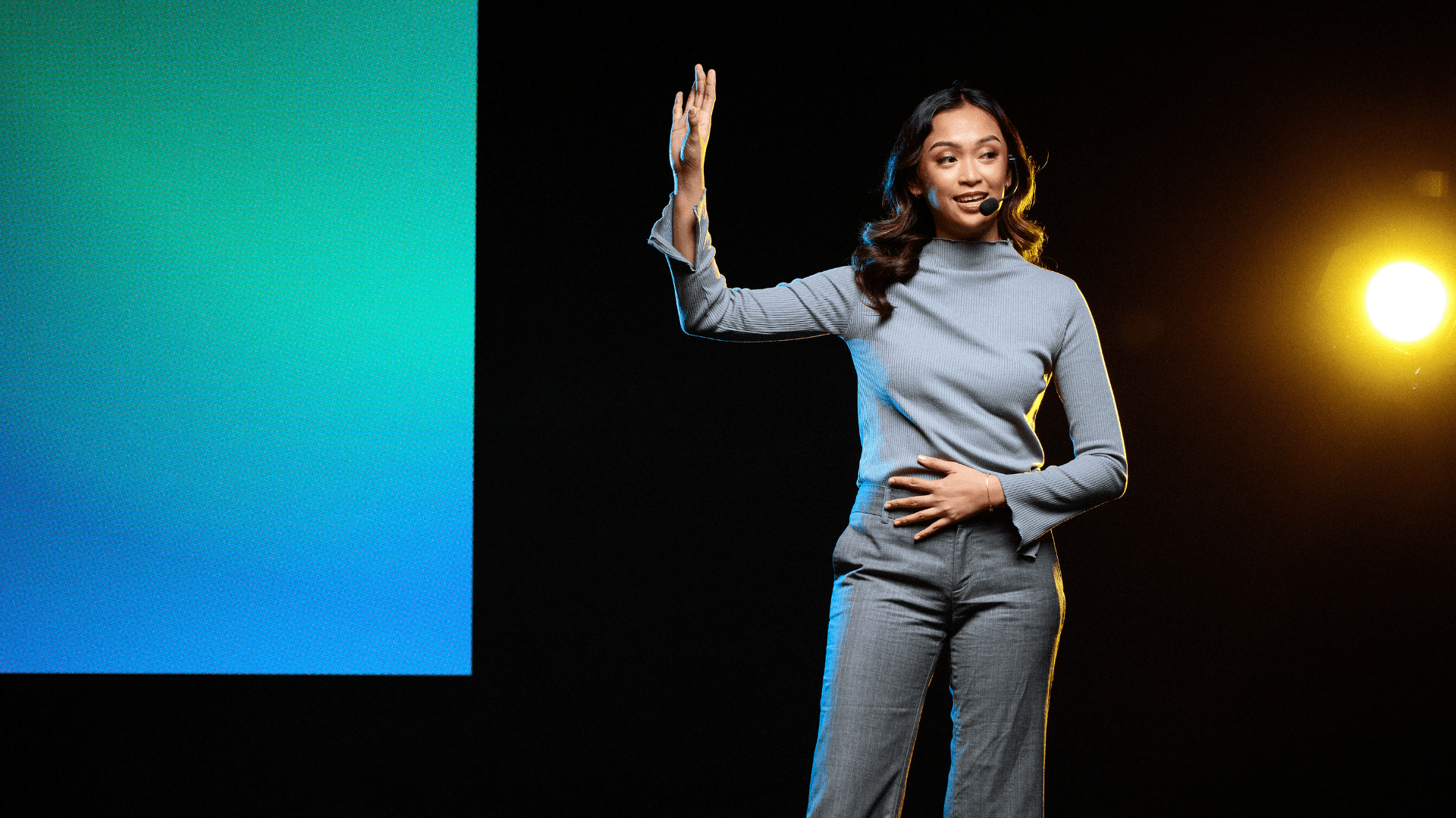 Role of Soft Skills Alongside English Communication